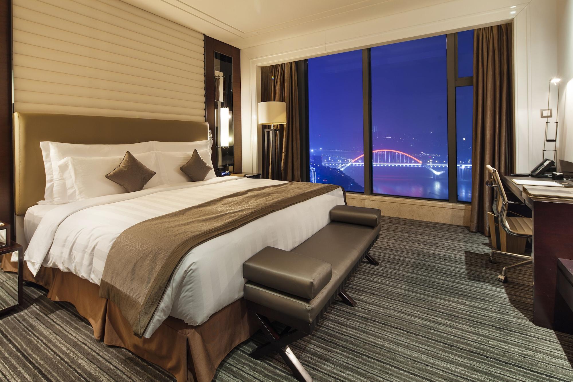 Radisson Blu Plaza Chongqing - Free 2 Bottle Of Local Beer Per Room During Stay Eksteriør bilde