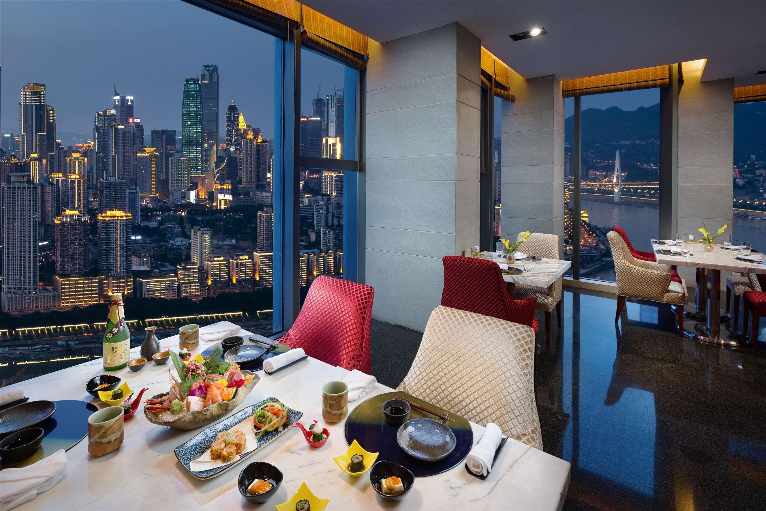 Radisson Blu Plaza Chongqing - Free 2 Bottle Of Local Beer Per Room During Stay Eksteriør bilde