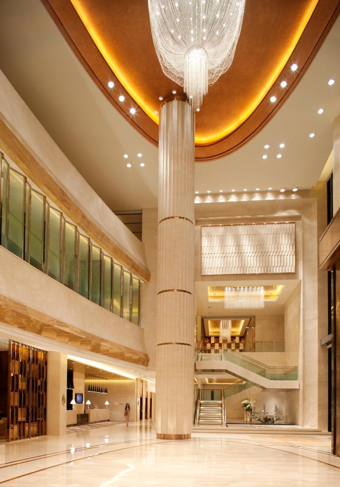 Radisson Blu Plaza Chongqing - Free 2 Bottle Of Local Beer Per Room During Stay Eksteriør bilde